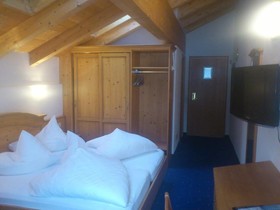 Hotel Höllroah