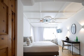 Q! Hotel Maria Theresia