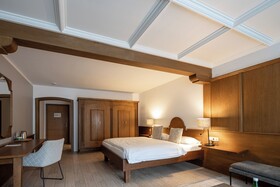 Q! Hotel Maria Theresia