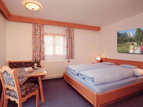AdlerHof
