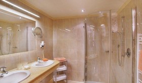 Alpenhotel Karwendel Relax & SPA