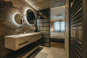 Black Eagle Luxury Appartements