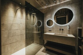 Black Eagle Luxury Appartements
