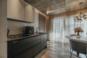 Black Eagle Luxury Appartements
