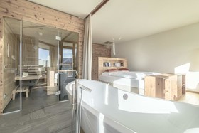 Nidum Casual Luxury Hotel