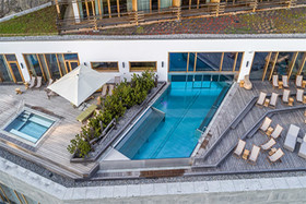 Nidum Casual Luxury Hotel
