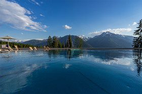 Nidum Casual Luxury Hotel