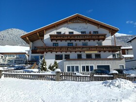 Pension Tirol