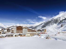 HOCHFIRST Alpen-Wellness Resort