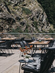 The Crystal VAYA Unique