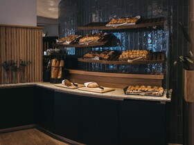 The Crystal VAYA Unique