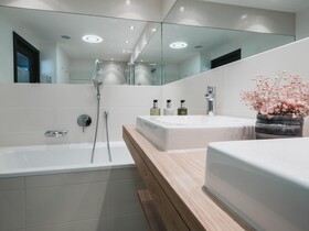 The Crystal VAYA Unique