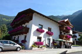 Gaestehaus Schrott