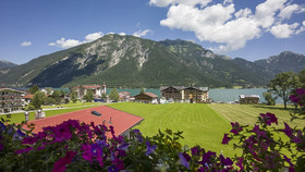 Hotel Caroline