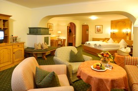 HENRI Country House Seefeld - Tirol