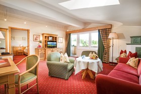 HENRI Country House Seefeld - Tirol