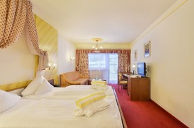 Mountains Hotel