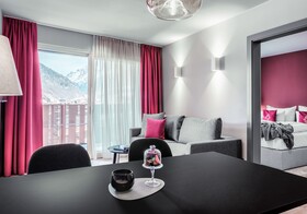 Castello Falkner Chalets & Residences