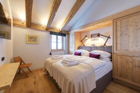 Chalet Silver Fox