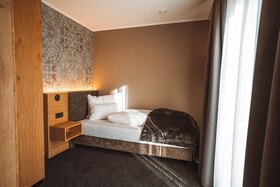 Mountain View Apartments