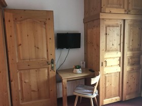 Hotel Guesthouse Almrose