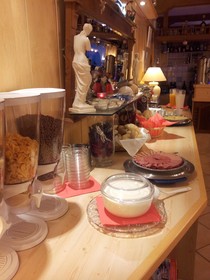 Hotel Guesthouse Almrose
