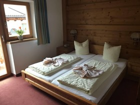 Hotel Guesthouse Almrose
