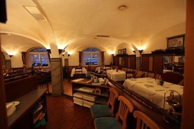 Hotel Lebzelter