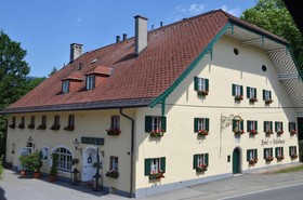 Schlosswirt zu Anif