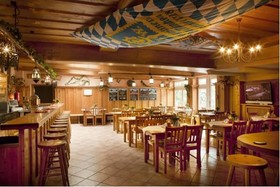 Euro Youth Hotel & Krone