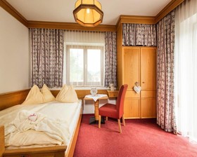 Kur- und Sporthotel Garni Alpenhof