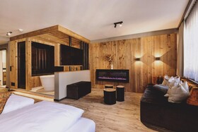 Post Post Hotel