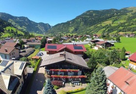 Landhaus & Appartementhaus Haussteiner