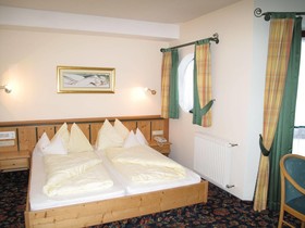 Meizeit Lodge