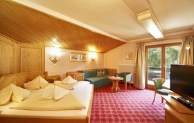 Meizeit Lodge