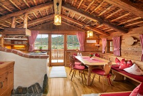 Almdorf Flachau Hütte