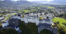 Almdorf Flachau Hütte