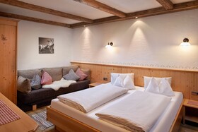 Almdorf Flachau Hütte