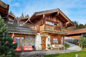Almdorf Flachau Hütte