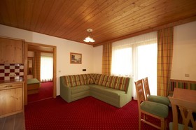 Hotel Bergzeit