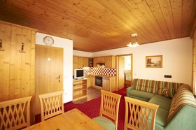 Hotel Bergzeit