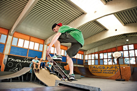 DIPS&DROPS – The First Bike And Ski Hub