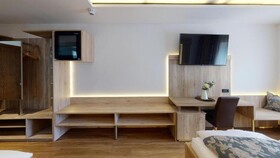 Hotel Adler