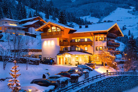 Hotel & Chalet Dorfer