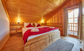 Chalets Blockhaus Saalbach by HolidayFlats24