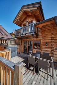 Chalets Blockhaus Saalbach by HolidayFlats24
