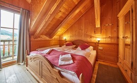 Chalets Blockhaus Saalbach by HolidayFlats24