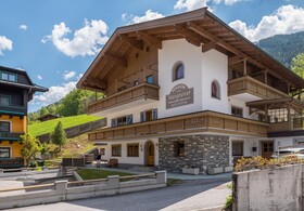 Die Pension - Margreiter
