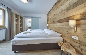 Glemm Lodge Apartments