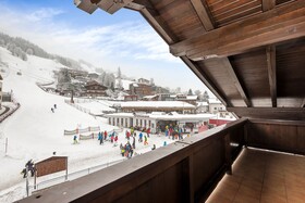 Hotel Pinzgauerhof by Skinetworks